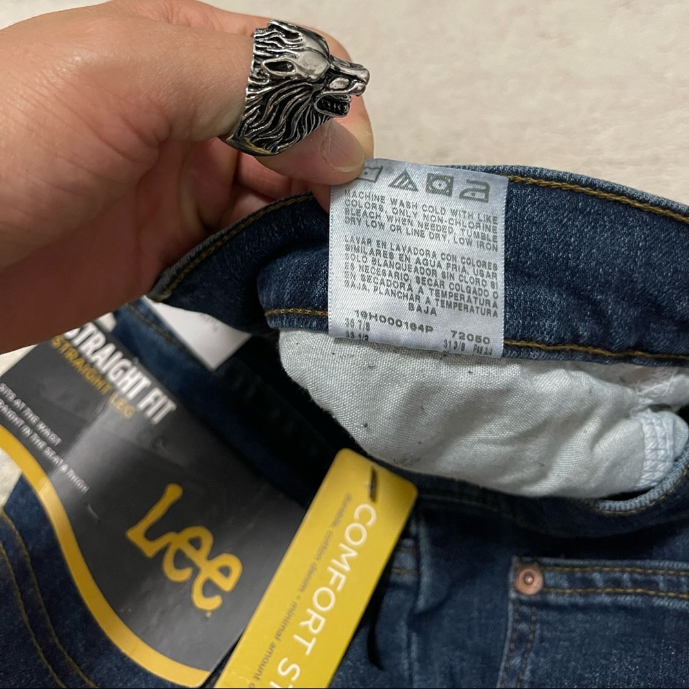 NWT Men’s Size 32 X 30 Lee Straight Leg Comfort-Stretch Jeans In Blue - Picture 11 of 12